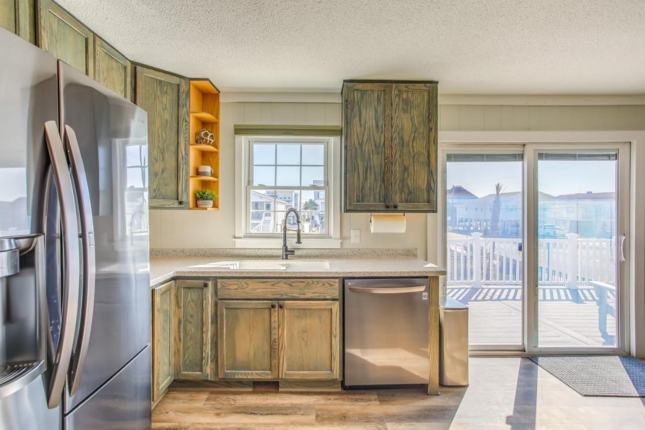Waterfront North Myrtle Beach Home With Pool And Deck מראה חיצוני תמונה